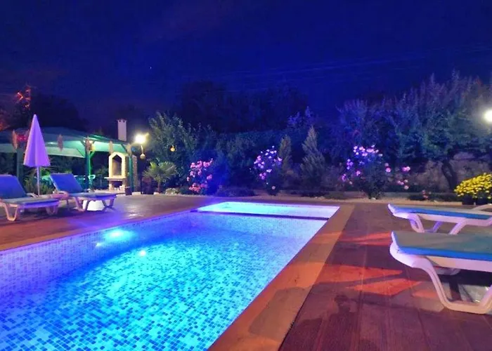 Kayakoey 4 Bedroom With Private Pool Φετιγιέ