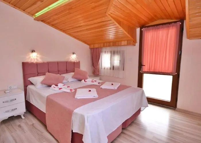 Kayakoey 4 Bedroom With Private Pool فتحية