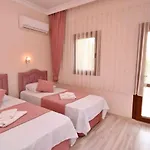 Villa Kayakoey 4 Bedroom With Private Pool *